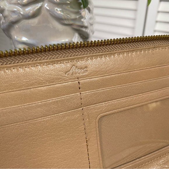 Abas Croc Leather Zip Wallet - Picture 8 of 10